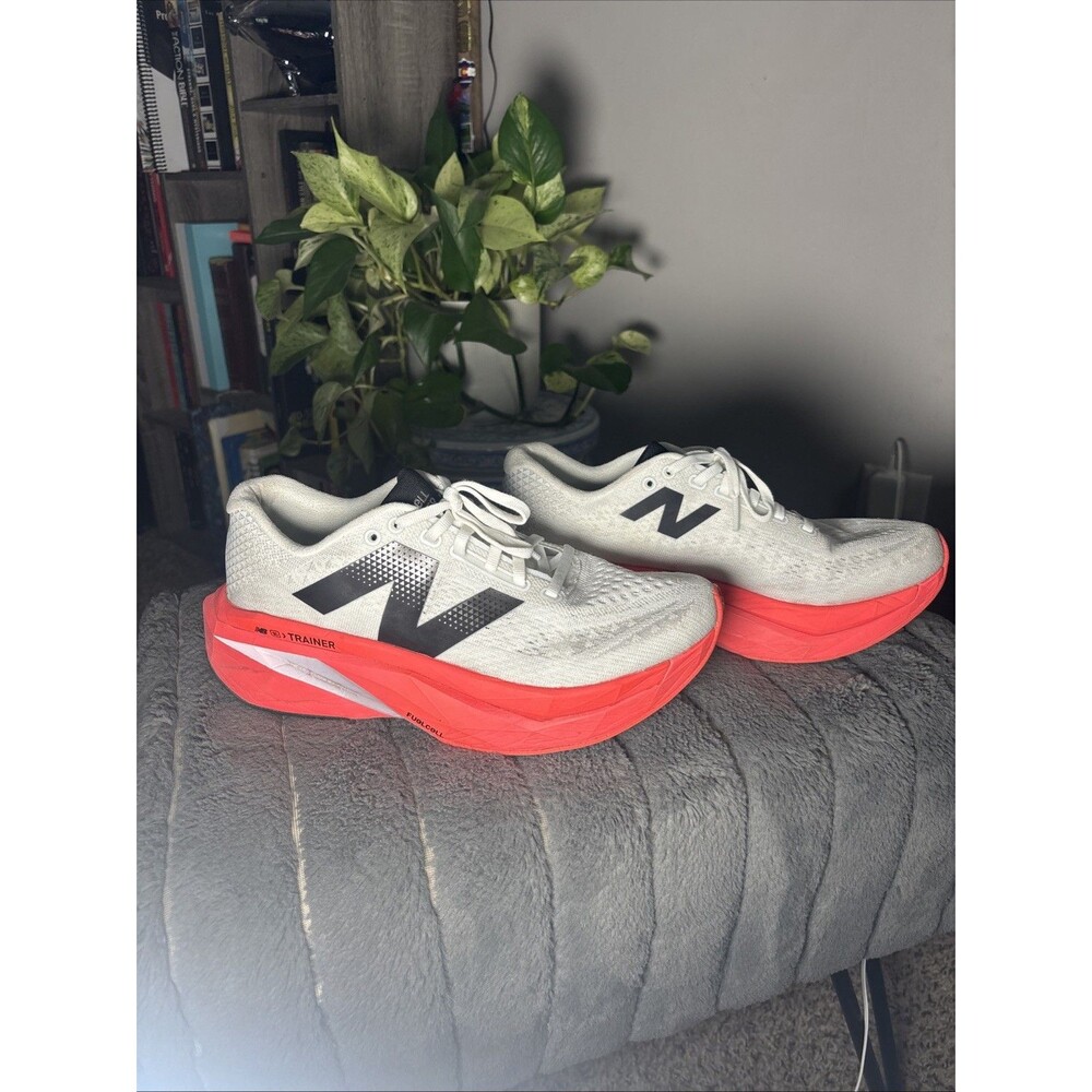 New Balance FuelCell SuperComp Trainer v3 Running Mens 9 White Red MRCXY4